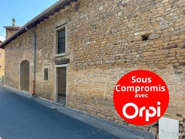 Maison 1 pièce 195 m²