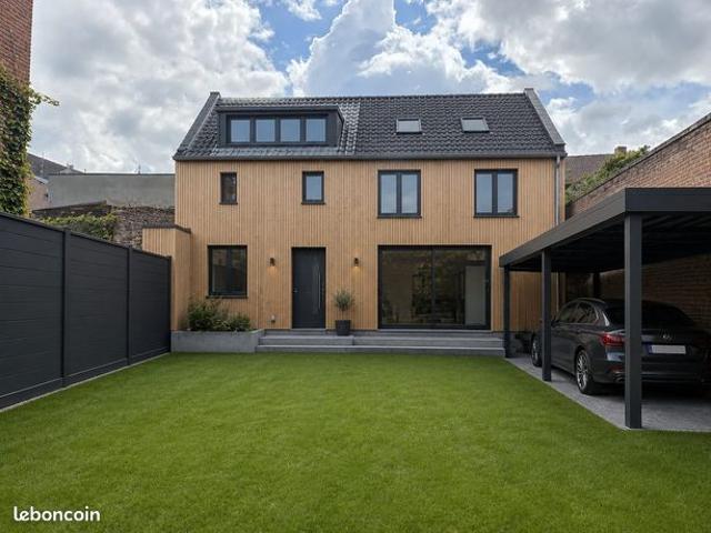 Maison 1 pièce 144 m²