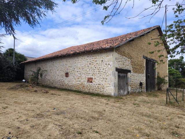 Maison 1 pièce 220 m²