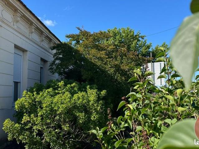 Maison 1 pièce 240 m²