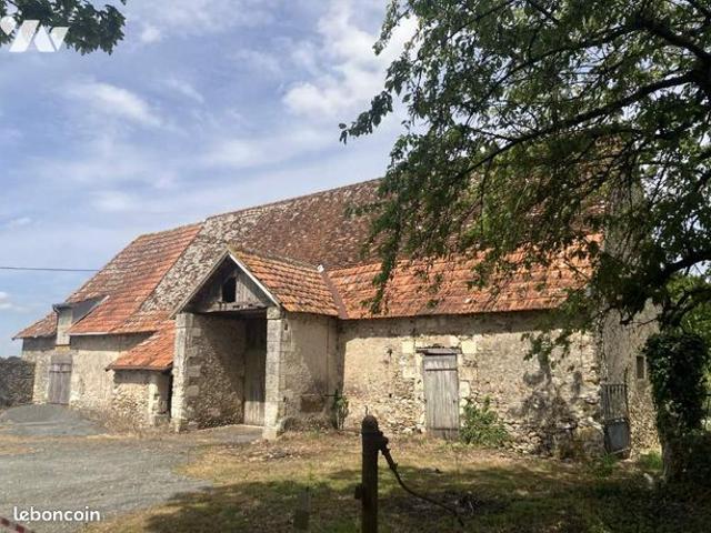 Maison 1 pièce 250 m²