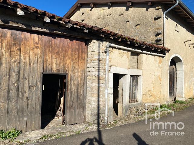 Maison 1 pièce 250 m²