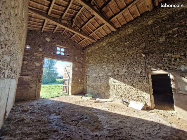 Maison 1 pièce 260 m²