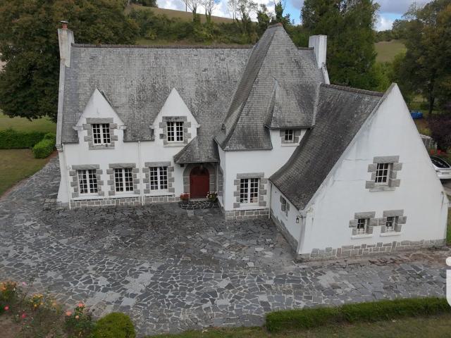 Maison 1 pièce 282 m²