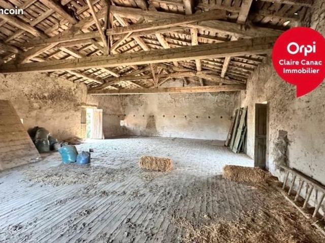 Maison 1 pièce 331 m²