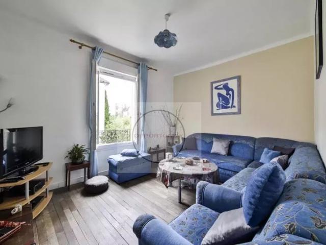 Maison 1er étage 225 m2