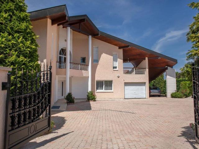 Maison 205 m2 Messery