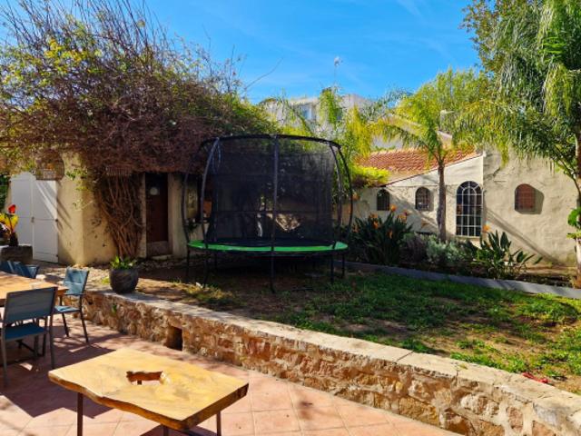 Maison 205 m2, 3 appartements et jardin Toulon Lamalgue