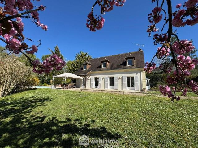 Maison 205m² Saint Sauveur sur École