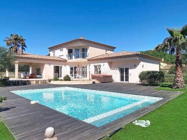 Maison 206 m2 Saint Raphael