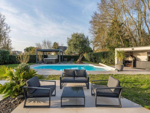 Maison 208 m2 Saint Cyr sur Loire