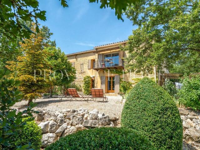 Maison 200 m2 Murs