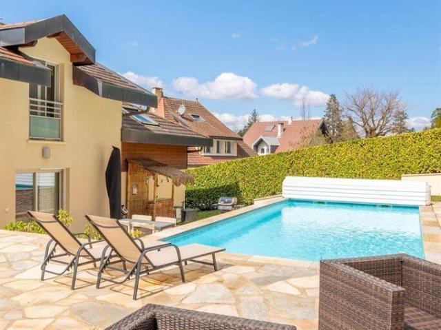 Maison 200 m2 Annecy le Vieux