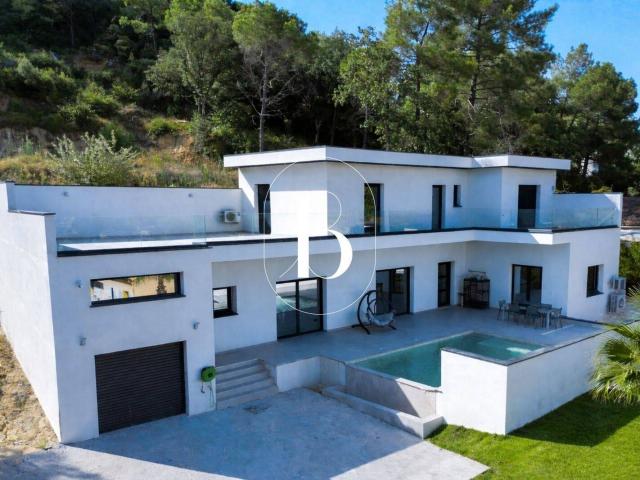 Maison 200 m2 Bagnols sur Ceze