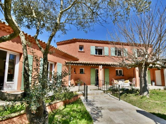 Maison 200 m2 Saint Cannat
