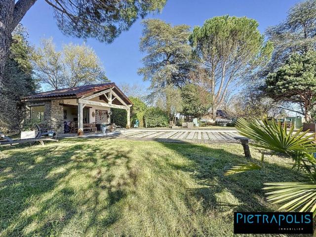 Maison 200 m2 Saint Laurent d'Agny