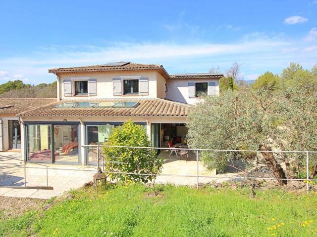 Maison 200 m²