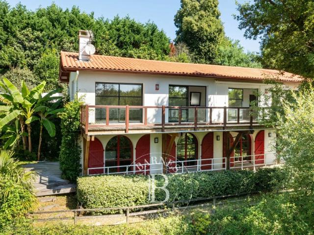 Maison 200 m²