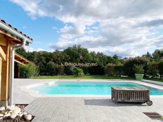 Maison 200 m² rénovée avec piscine Messimy sur Saône