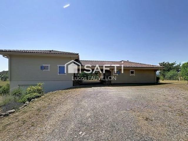 Maison 200m2 + gîte 66m2 sur un terrain de 2500m2