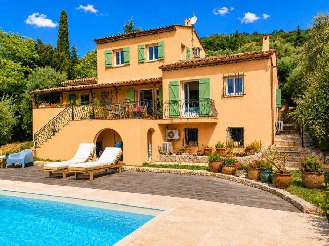 Maison 202 m2 Spéracèdes