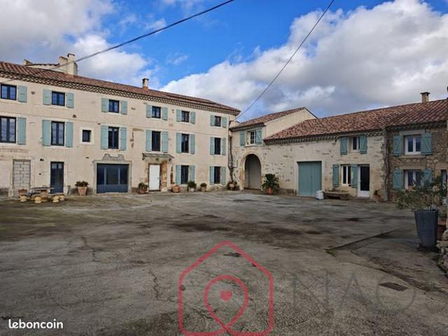 Maison 20 pièces 1250 m²