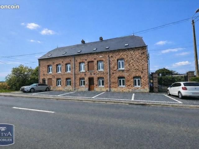 Maison 20 pièces 440 m²
