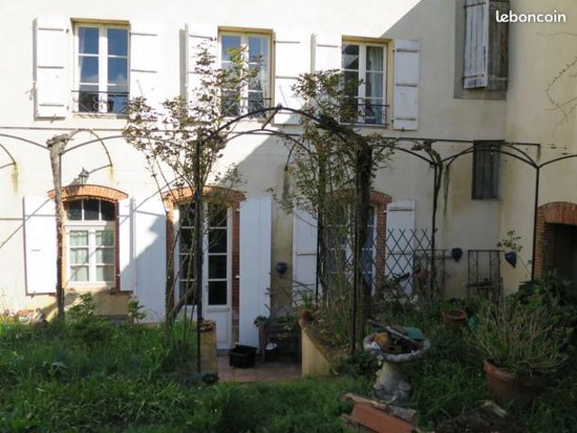 Maison 20 pièces 478 m²