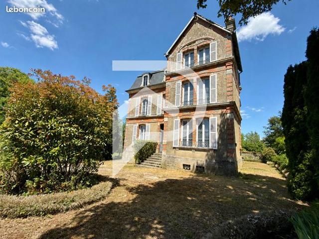 Maison 20 pièces 419 m²