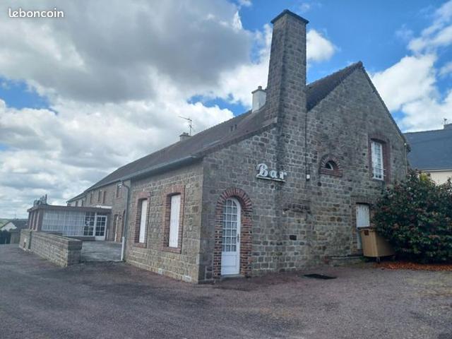 Maison 20 pièces 550 m²
