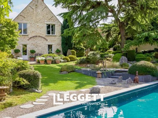 Maison 20 pièces 669 m²