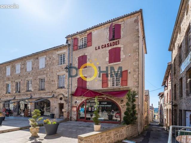 Maison 20 pièces 600 m²