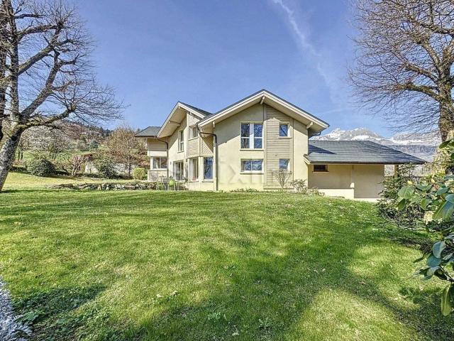 Maison 245 m2 Domancy