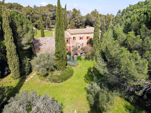 Maison 214 m2 Uzes