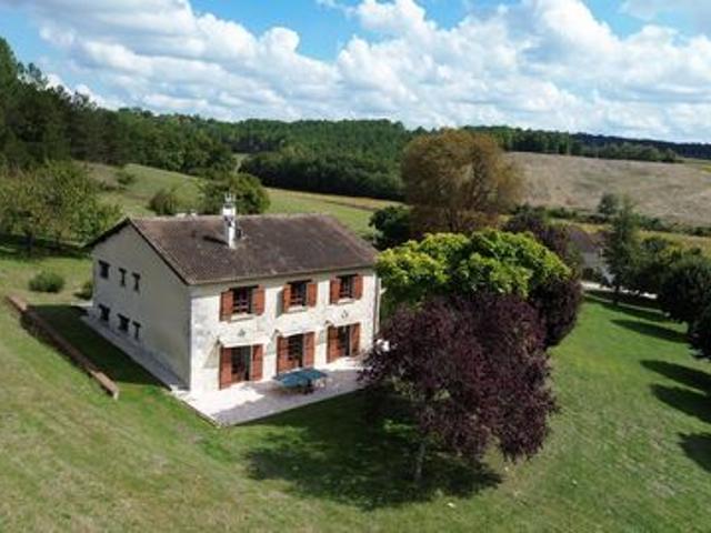 Maison 215 m2 grand brassac