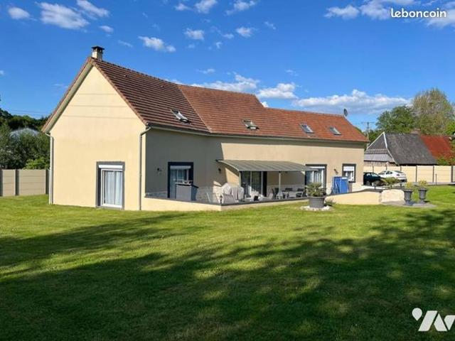 Maison 217 m² DANESTAL