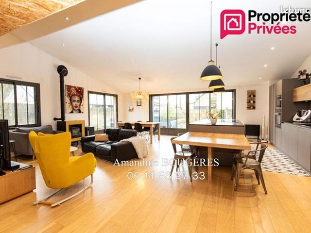 Maison 218 m² Vitre