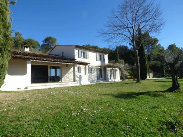 Maison 210 m2 MONTAUROUX
