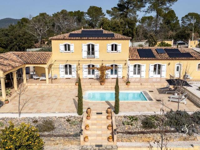 Maison 210 m2 Besse sur Issole