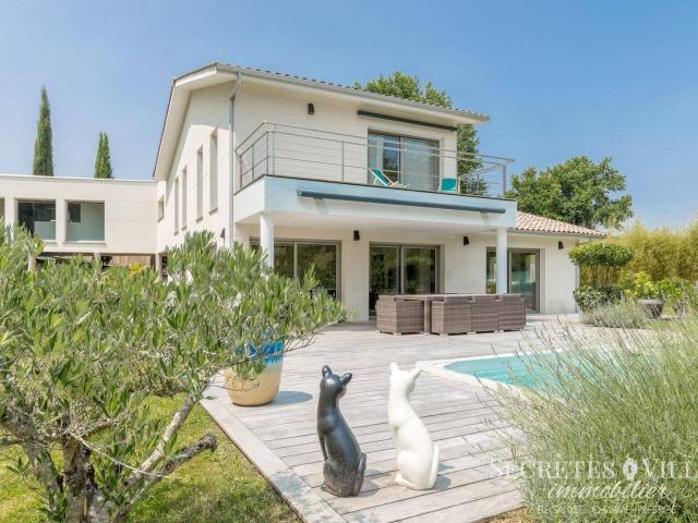 Maison 210 m2 Fargues St Hilaire