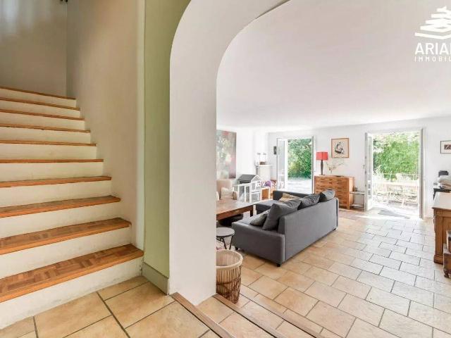 Maison 210 m2 Ste Foy les Lyon