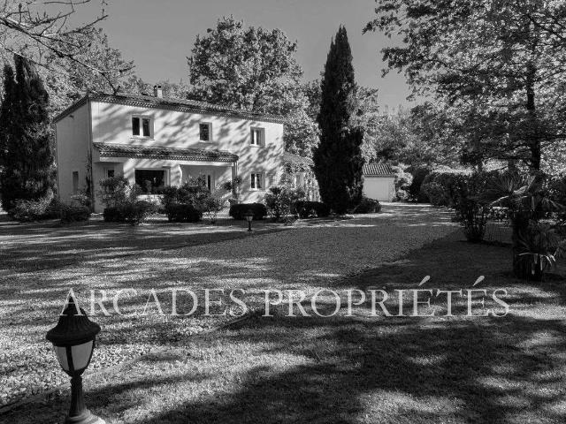 Maison 210 m2 Saint Sulpice et Cameyrac