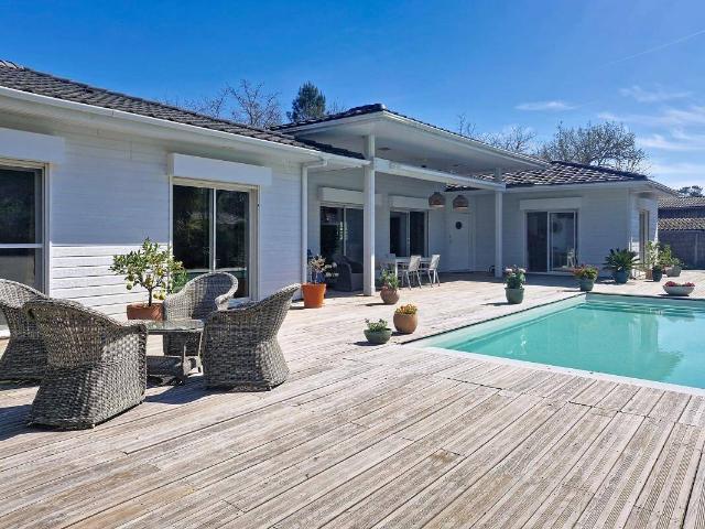 Maison 210 m2 Salles