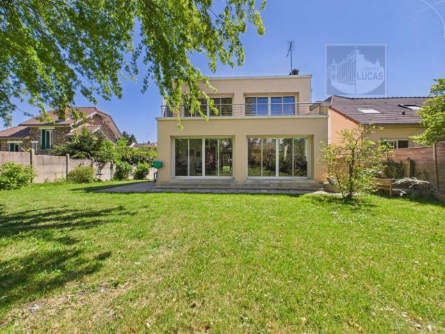 Maison 210 m2 8 pièces