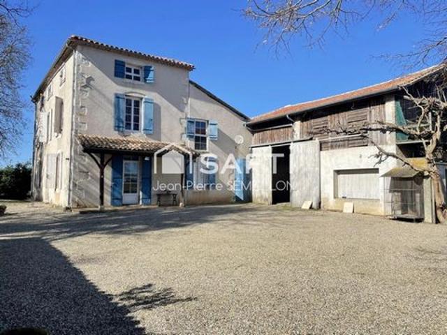 Maison 210 M² 2 chambres + 500 m² de dépendances