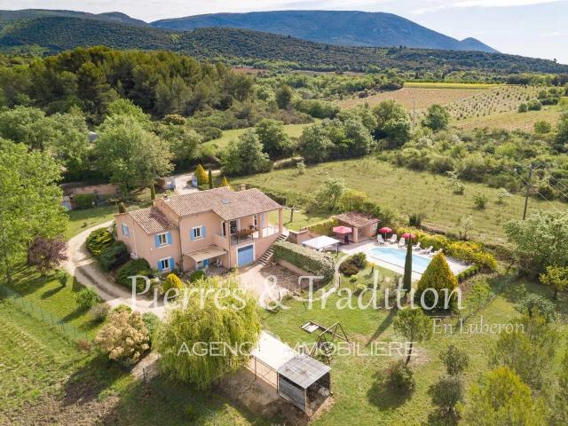 Maison 210 m²