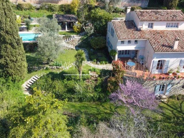 Maison 211 m2 Montauroux
