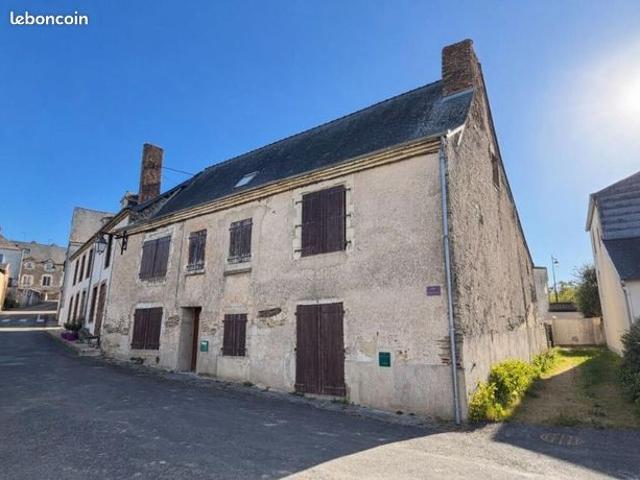 Maison 212 m² Segre En Anjou Bleu