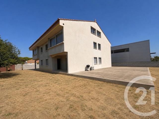Maison 21 pièces 567 m²