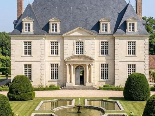 Maison 21 pièces 600 m²